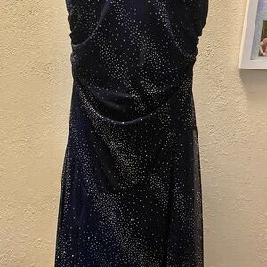 Elegant Navy Dress for a Night Out **Brand New!**